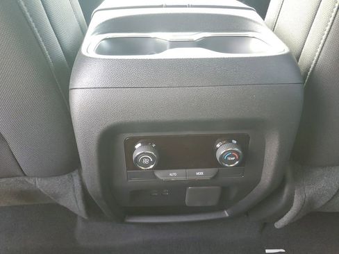 New 2026 Chevrolet Traverse LT w/ Driver Confidence Package image 12