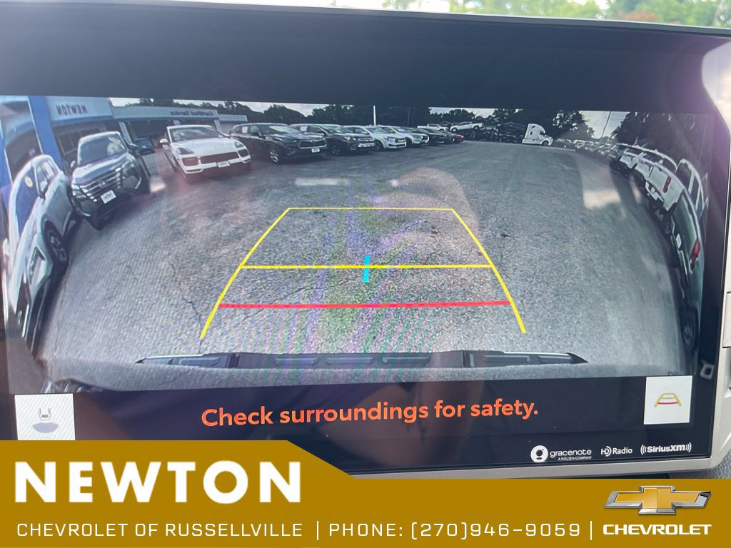 Used 2024 Toyota Tundra Limited w/ Power Package AWD/4WD image 11