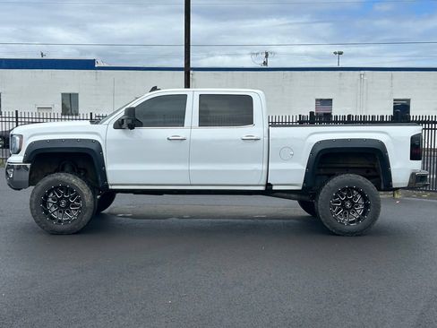 Used 2017 GMC Sierra 1500 SLT w/ SLT Premium Package AWD/4WD image 5