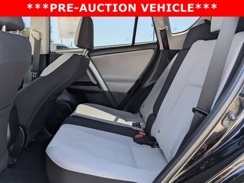 Used 2017 Toyota RAV4 XLE image 14