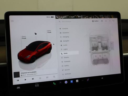 Used 2023 Tesla Model Y Long Range AWD/4WD image 35