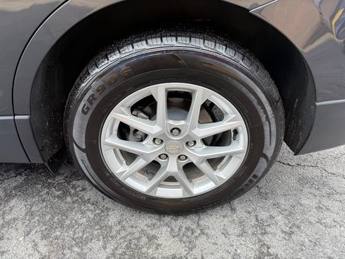 Used 2023 Chevrolet Equinox LT FWD image 35