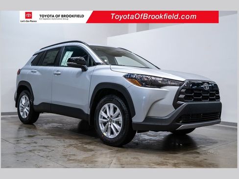 New 2026 Toyota Corolla Cross LE image 1