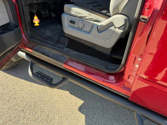 Used 2014 Ford F150 XLT w/ Equipment Group 302A Luxury AWD/4WD image 8
