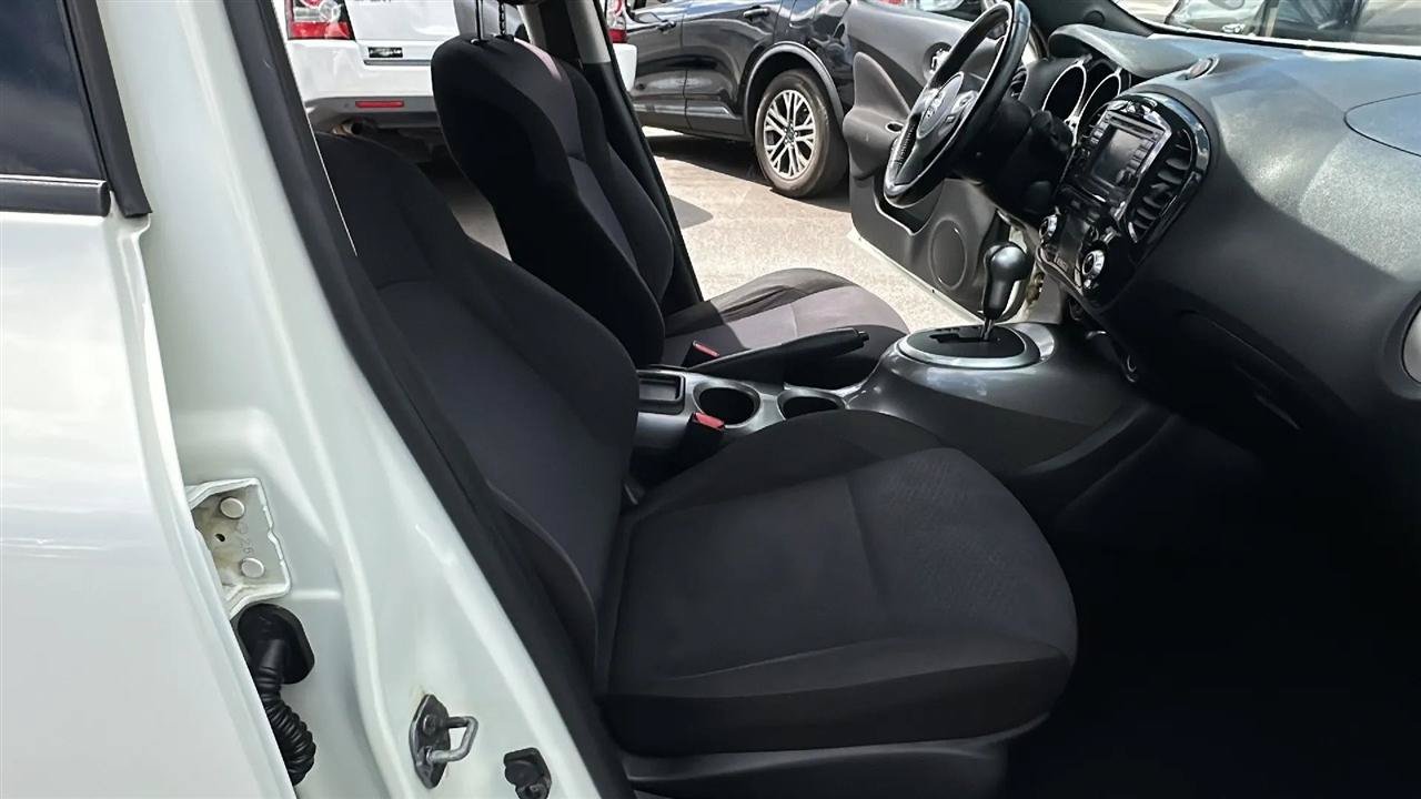 Used 2012 Nissan Juke SV AWD/4WD image 34