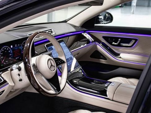 Used 2025 Mercedes-Benz S 580 4MATIC Sedan image 7