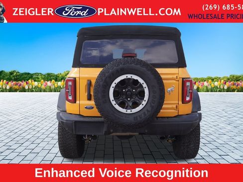 Used 2022 Ford Bronco Badlands image 4