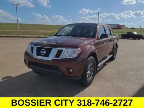 Used 2017 Nissan Frontier Desert Runner RWD image 4