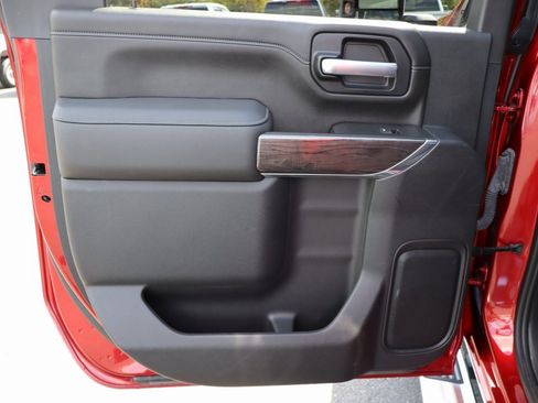 Used 2021 Chevrolet Silverado 3500 LTZ w/ LTZ Convenience Package image 29