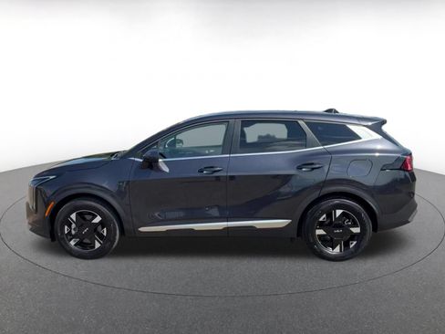 Used 2026 Kia Sportage LX FWD image 7