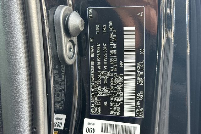 Certified 2026 Toyota Sienna XLE FWD image 34