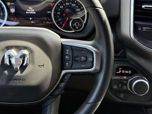 New 2026 RAM 1500 Express AWD/4WD image 20
