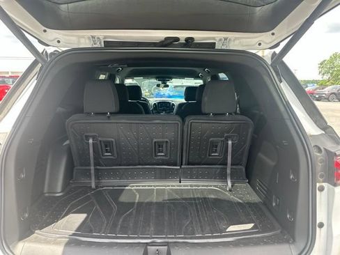 Used 2023 Chevrolet Traverse LT w/ LPO, Floor Liner Package AWD/4WD image 17