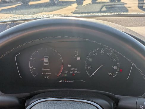 Used 2022 Honda Civic Sport image 16