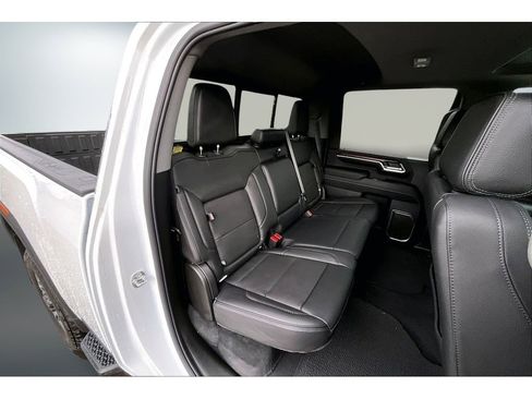 New 2025 GMC Sierra 3500 Denali w/ Denali Reserve Package image 10