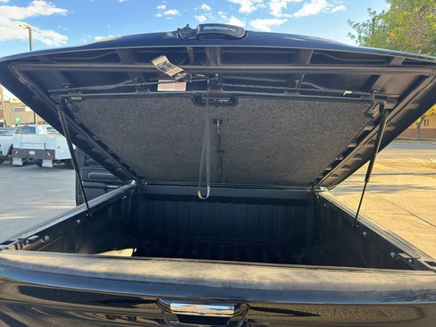 Used 2019 RAM 1500 Limited w/ Body Color Bumper Group image 22