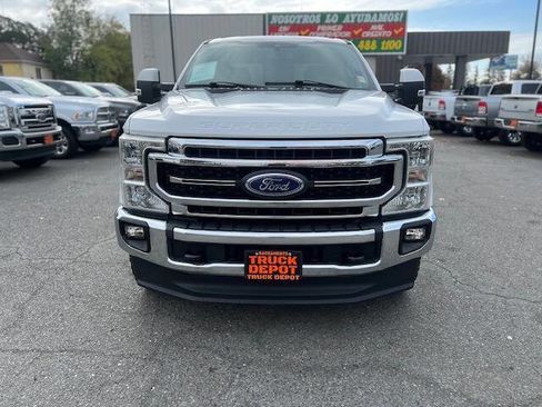 Used 2020 Ford F250 Lariat w/ Lariat Value Package image 3