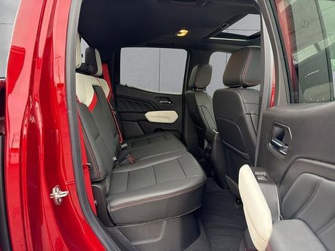 New 2026 GMC Canyon AT4X w/ LPO, Black Badging Package image 15