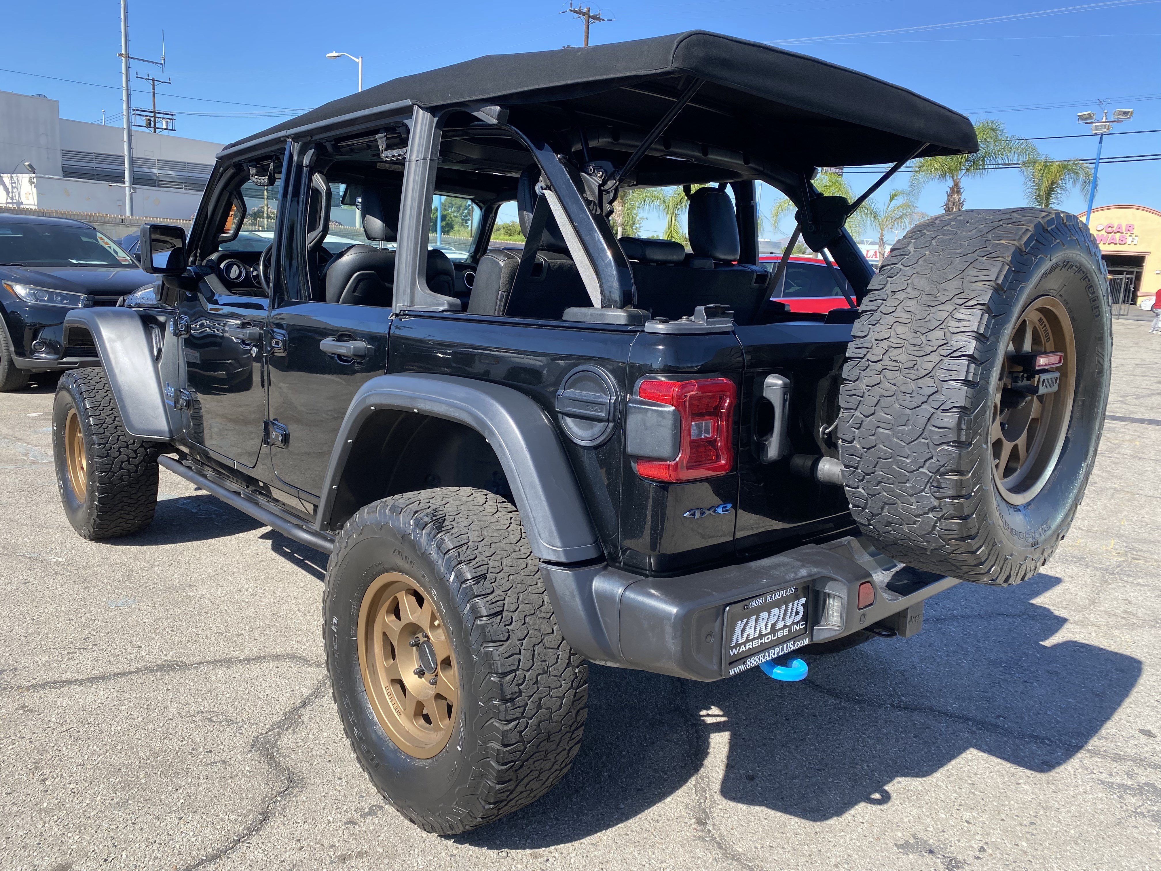 Used 2023 Jeep Wrangler Unlimited Rubicon 4xe AWD/4WD image 14