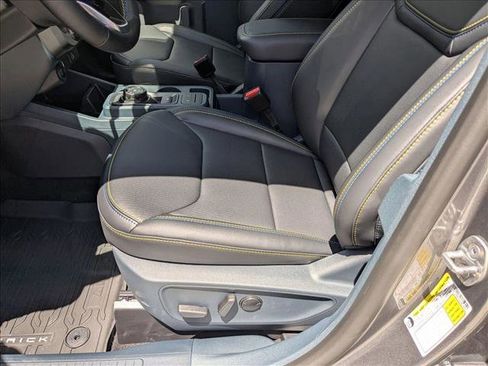 New 2025 Ford Maverick Lobo image 4