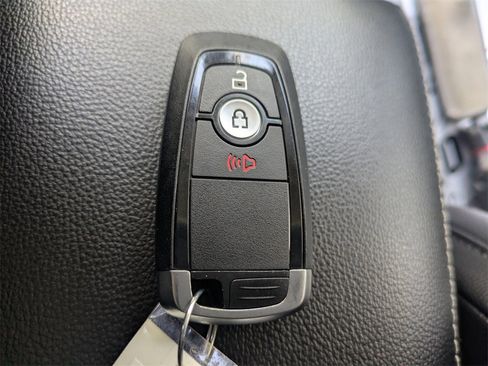 Used 2021 Ford Ranger Lariat w/ Technology Package image 34