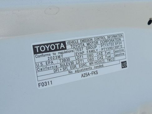 Used 2023 Toyota RAV4 XLE Premium FWD image 26