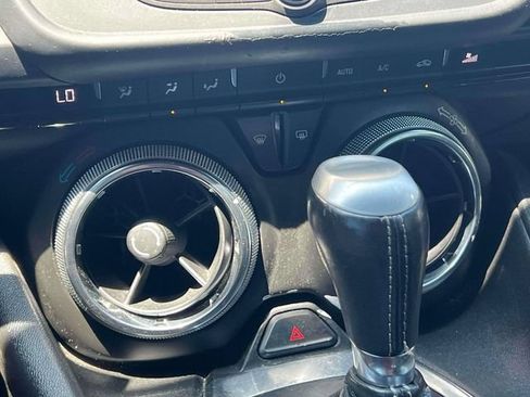 Used 2021 Chevrolet Camaro LT RWD image 33