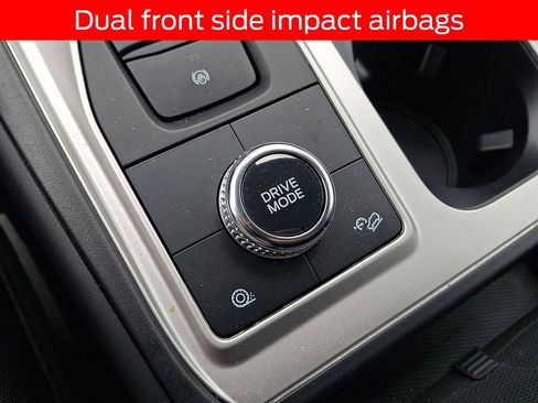 Used 2022 Ford Explorer XLT image 24