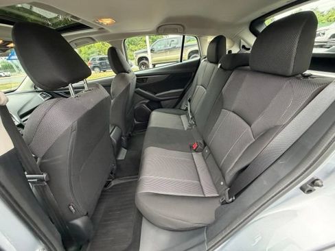 Used 2022 Subaru Impreza 2.0i Premium AWD/4WD image 36