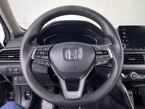 Used 2020 Honda Accord LX image 13