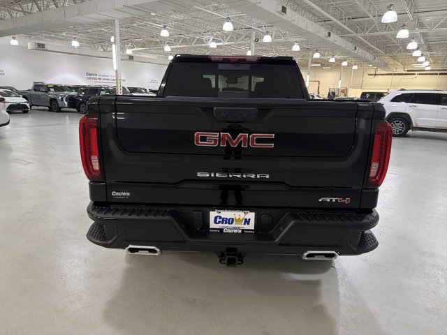 Used 2025 GMC Sierra 1500 AT4 w/ AT4 Premium Package AWD/4WD image 7