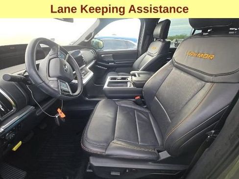 Used 2025 Ford Expedition Tremor AWD/4WD image 10