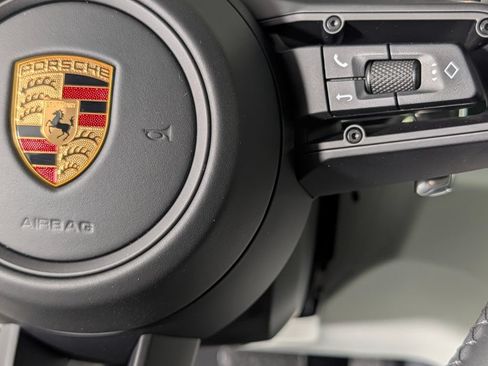 New 2026 Porsche Macan AWD/4WD image 35
