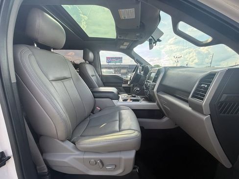 Used 2018 Ford F150 Lariat AWD/4WD image 23