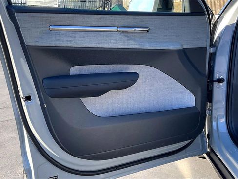 New 2026 Volvo EX30 Ultra image 24