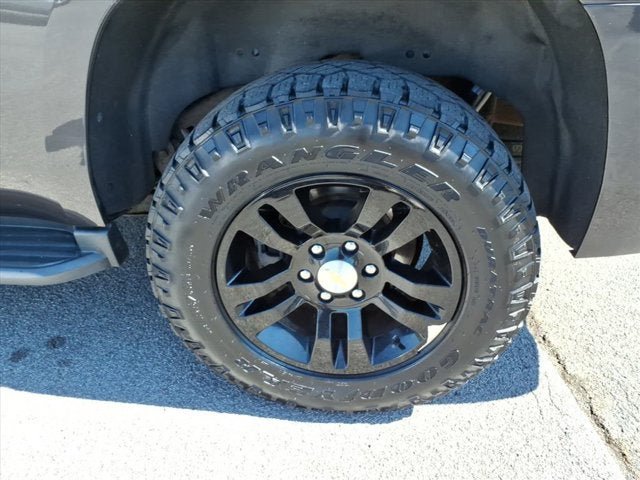 Used 2018 Chevrolet Tahoe LS AWD/4WD image 8