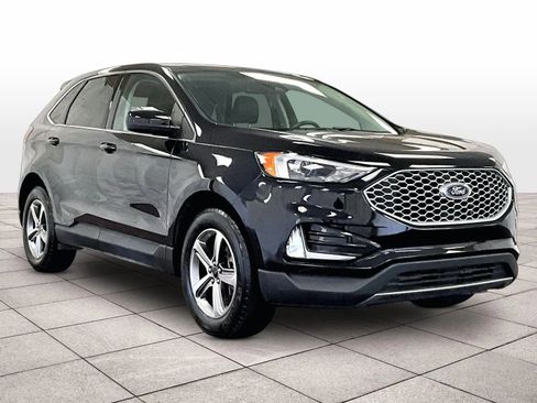 Used 2023 Ford Edge SEL w/ Convenience Package AWD/4WD image 2