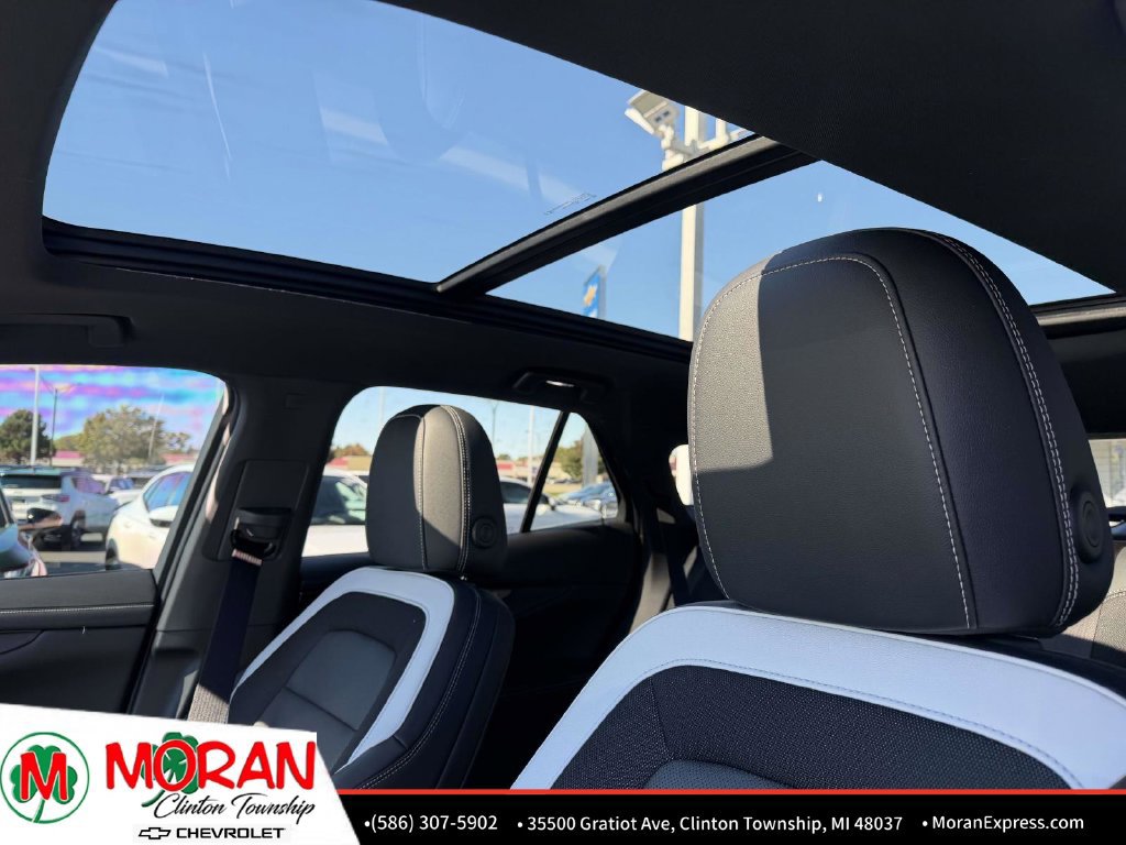 Certified 2024 Chevrolet Blazer EV LT AWD/4WD image 20