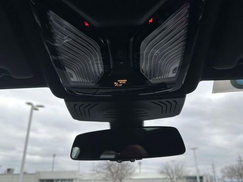 Certified 2024 BMW X4 xDrive30i w/ Premium Package image 37