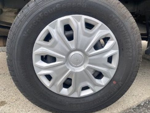 Used 2016 Ford Transit 350 XLT RWD image 25
