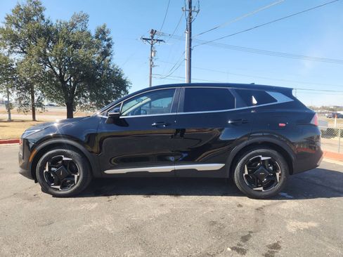 New 2026 Kia Sportage EX FWD image 3