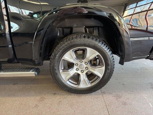 Used 2020 RAM 1500 Laramie image 22