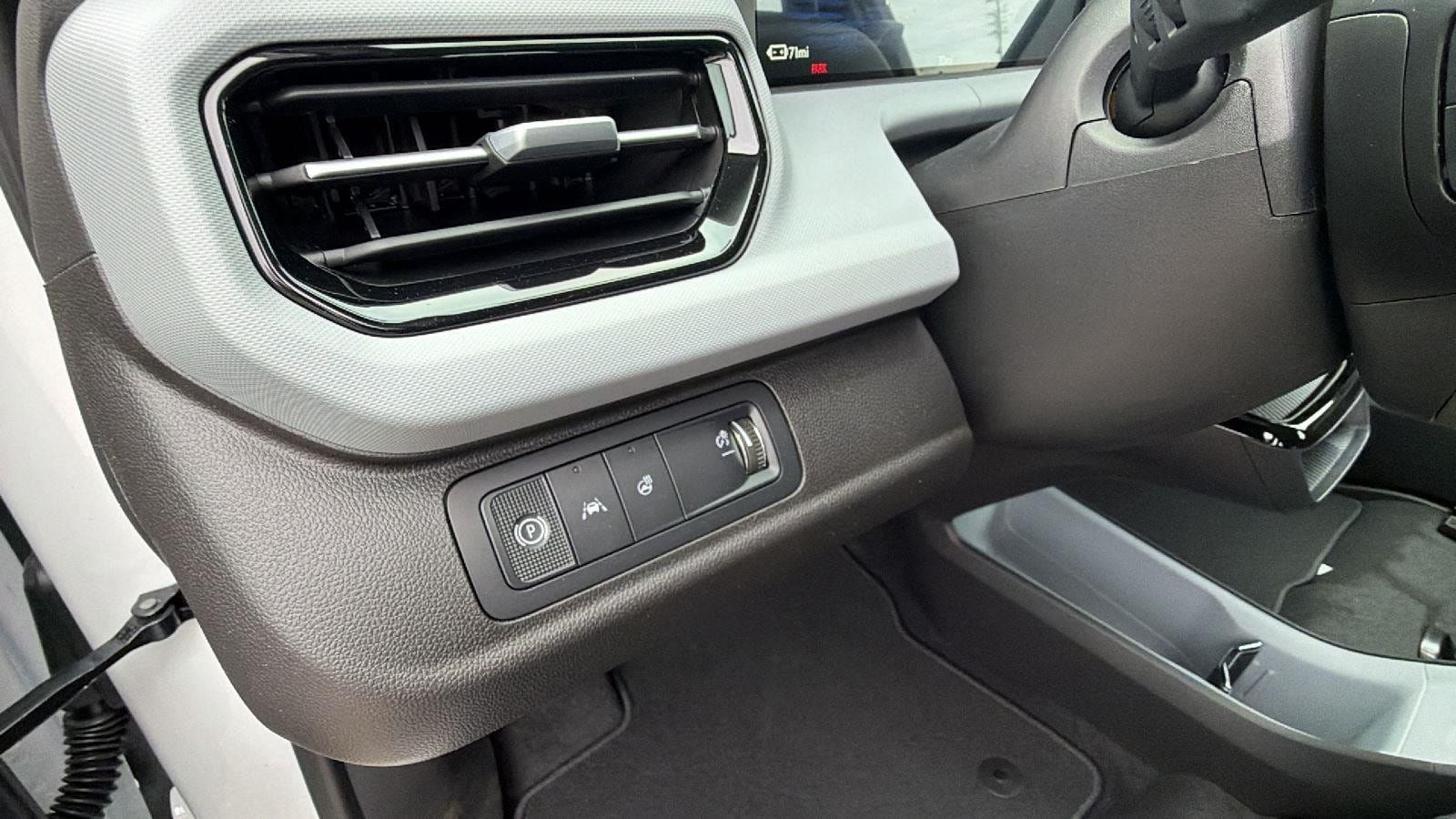 New 2027 Chevrolet Bolt RS FWD image 17