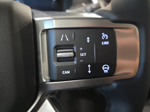 New 2026 Land Rover Discovery Dynamic SE AWD/4WD image 19