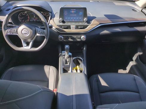 Used 2023 Nissan Altima 2.5 SV image 15