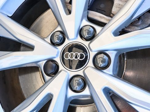 Used 2022 Audi Q3 2.0T Premium Plus w/ Premium Plus Package image 15