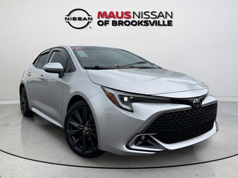 Used 2025 Toyota Corolla XSE FWD image 1