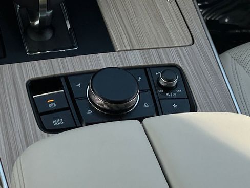 Used 2024 MAZDA CX-90 Plug-In Hybrid w/ Premium Plus image 28