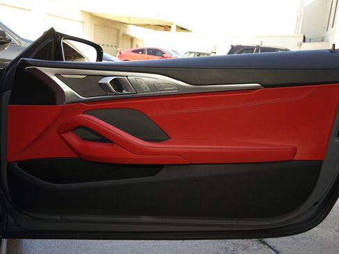 Used 2023 BMW M850i xDrive Convertible image 23