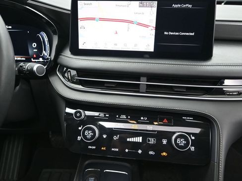 Used 2023 INFINITI QX60 Luxe w/ Cargo Package FWD image 30